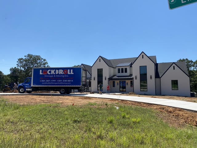 Long-Distance Moving in Conway, Arkansas